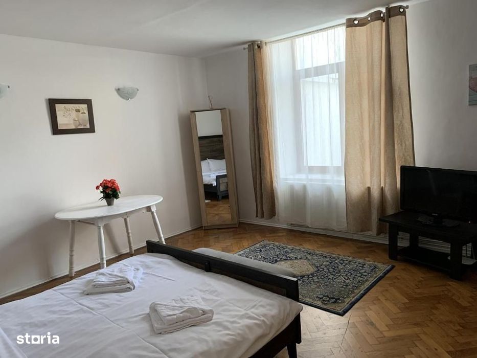 Apartament cu 2 camere in Str. Castelului, 2 bai, mobilat, utilat,beci — fotografia 2