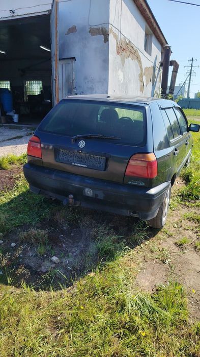 Golf 3 93г. Продам