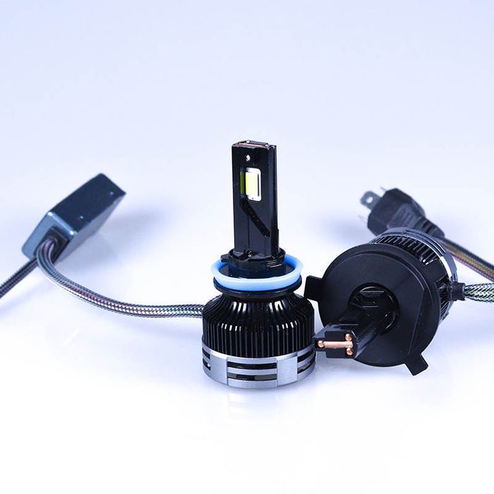 ЛЕД ДИОДНИ КРУШКИ 300W -50000 лумена (реални) h1,h7,h4,h11,h3,h8