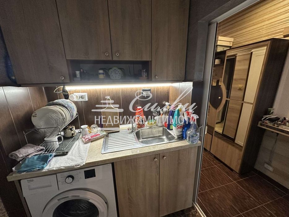 Продава се Двустаен апартамент в Търговище, Запад 2 - 59 кв.м за 1426 €/кв.м - Снимка #7