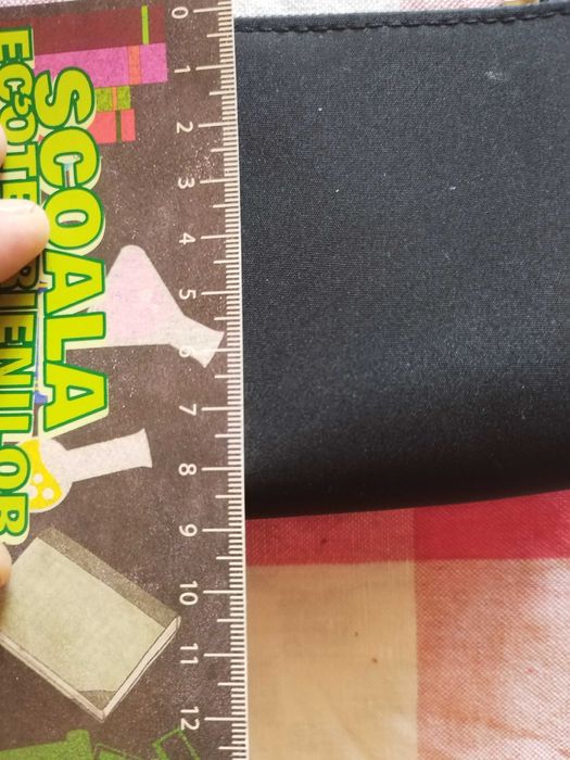 Trusa de călătorie, mica, neagra, de la: Kitana! Purtata o singura dat