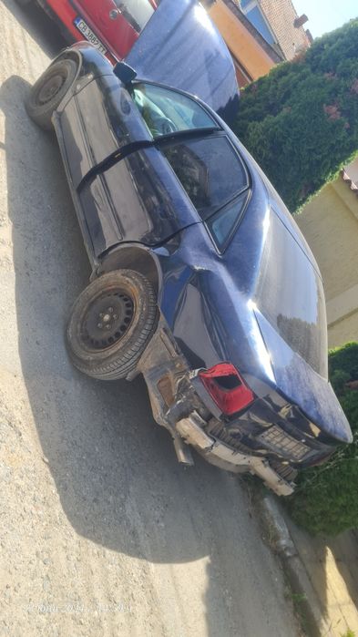 НА ЧАСТИ Audi A4 B5 1996