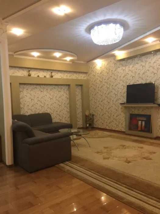 Дархан - 3 комн - Аренда