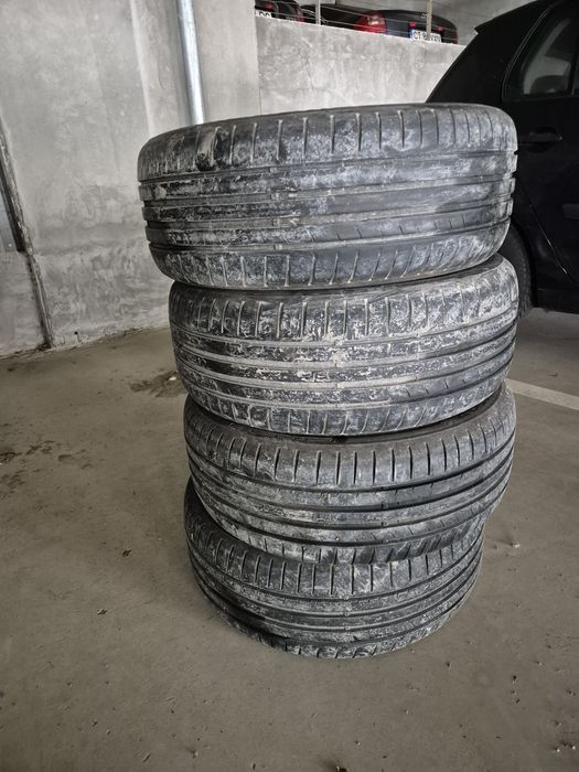 Set anvelope vara Dunlop 16" 205/55