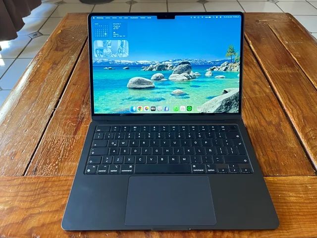 Macbook air m2 | Midnight