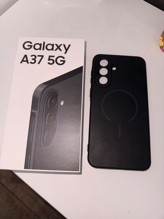 Samsung A37 256 GB НОВ
