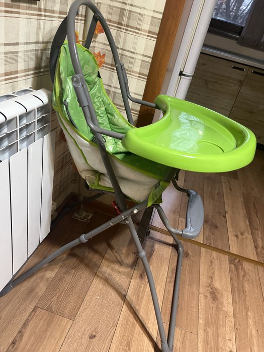 Продается стол для кормления