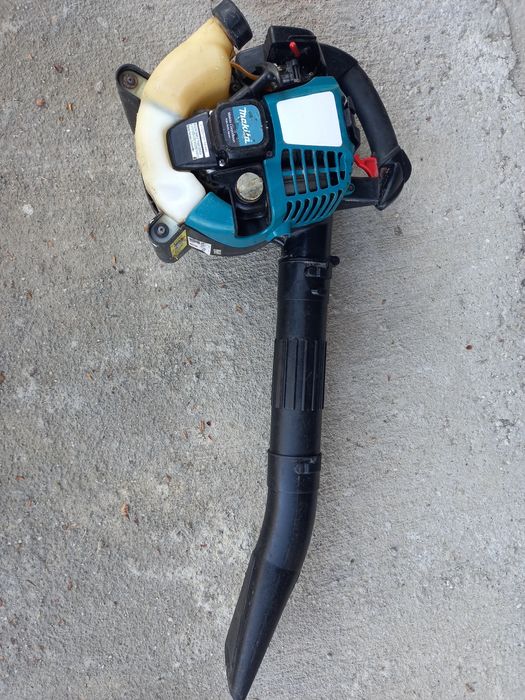 Suflanta frunze  Makita