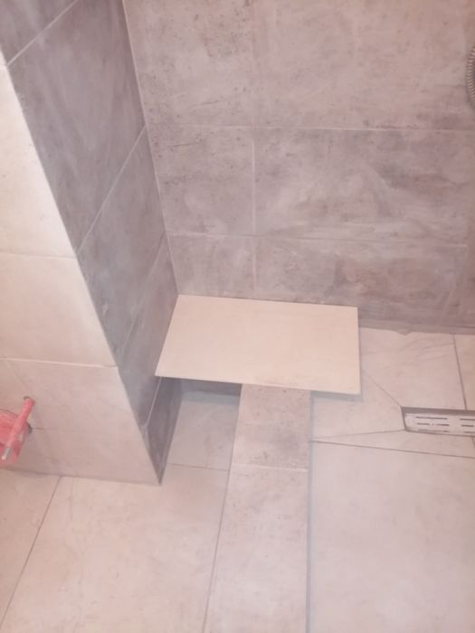 Кафельщик с большим стажем