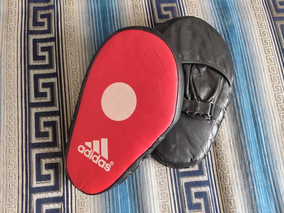 Боксерские лапы Adidas