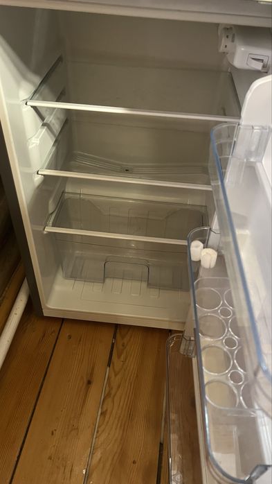 Холодильник Muxxed BCD-105B бежевый