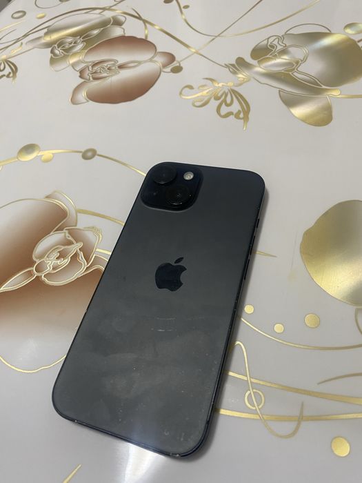 Айфон 15 128 гб идеал