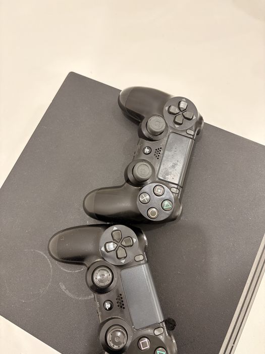 Playstation 4 Pro 1TB