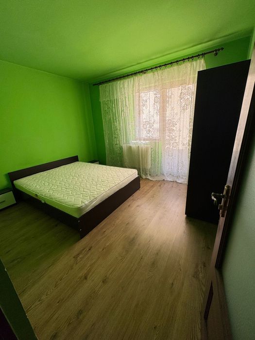 Dau în chirie apartament cu două camere