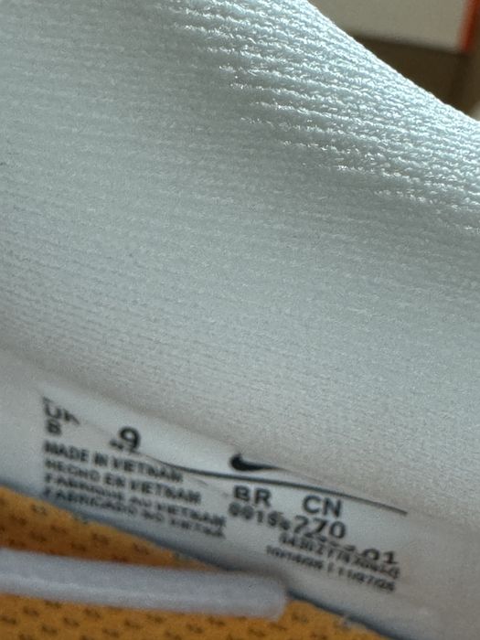Nike Vomero ( marimea 42 )