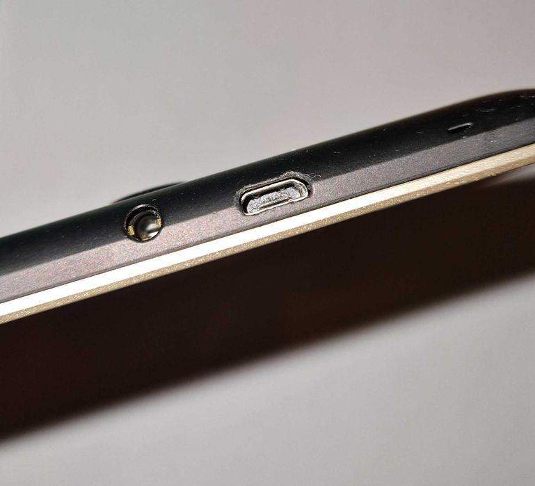 Tableta Asus memo pad 7 (K013)