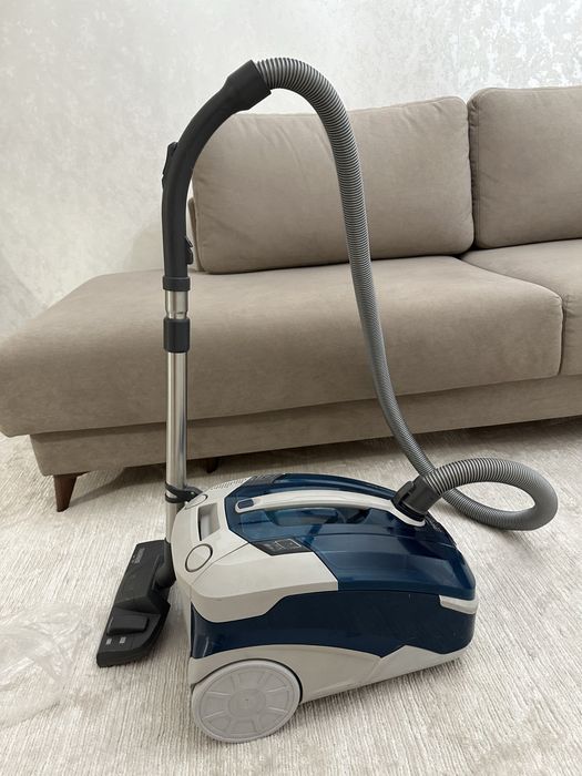 Пылесос AQUA-BOX