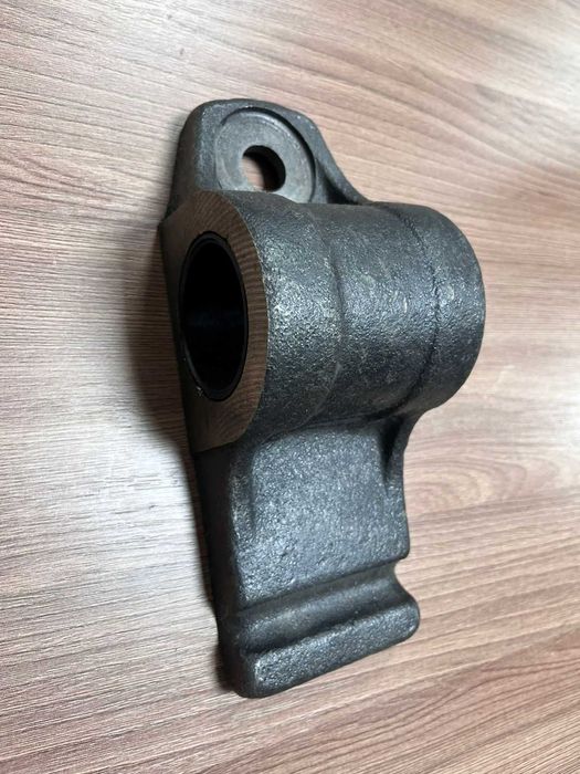 Ушко рессоры на прицепы Нефаз, Сзап.