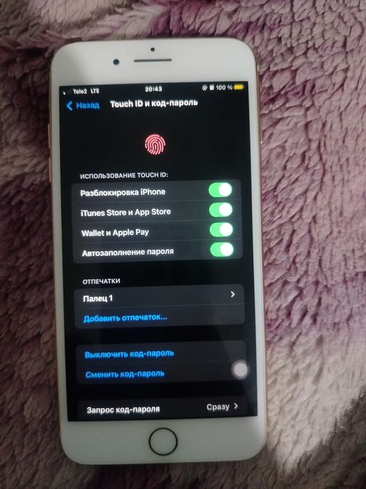 iPhone 8 Plus память 64ГБ,обмена нет