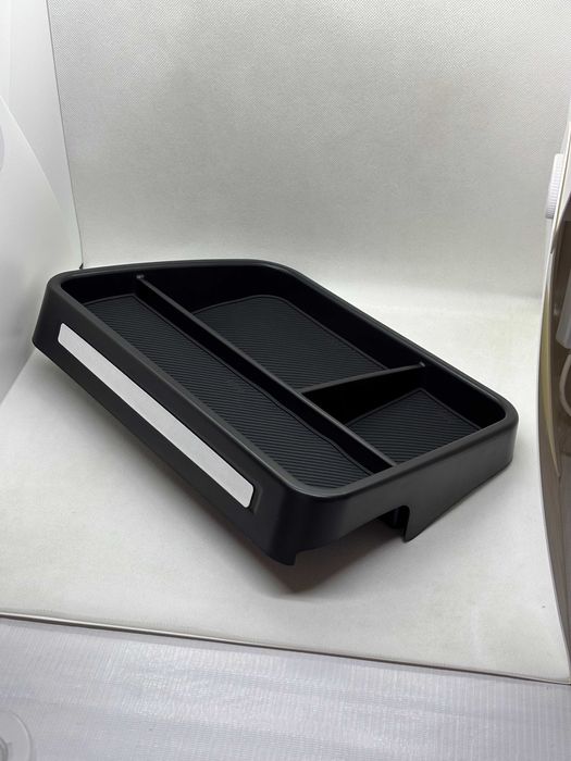 Органайзер за дисплеем для Leapmotor B10, displeyi orqa qismi uchun.