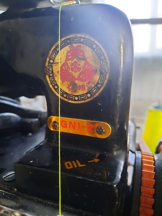 Продам хороший оверлок