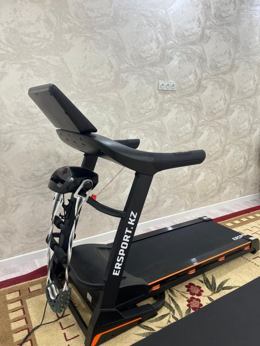 Беговая дорожка.