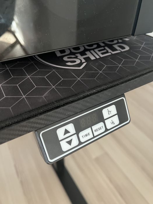 Setup Gaming 540hz Ryzen 7800x3D RTX 5070