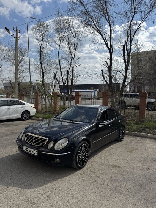 Продам машину срочно