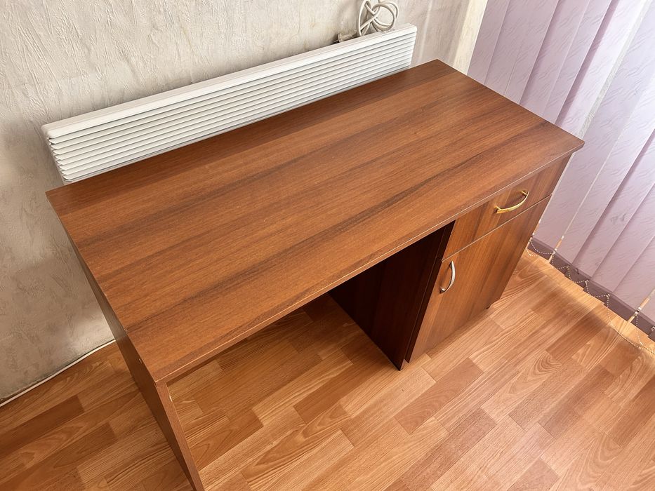 Ученическо/офис бюро