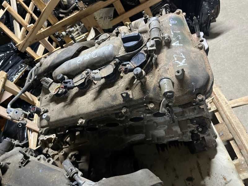 Двигатель Toyota Corolla 2ZR 1.8
