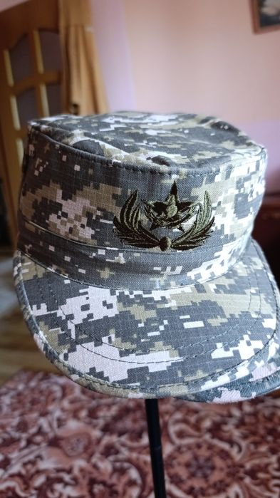 Новые военные головные уборы