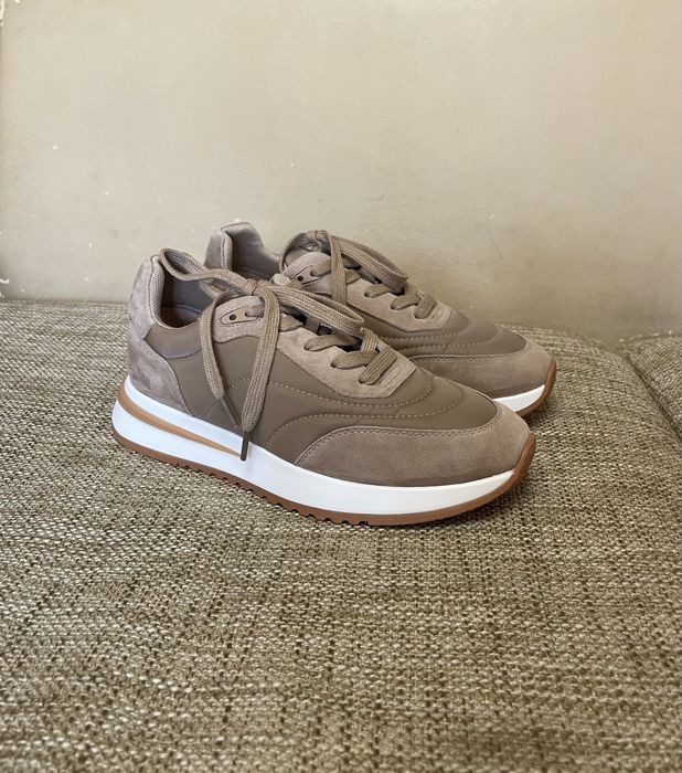 Новые кросовки 36’5/37