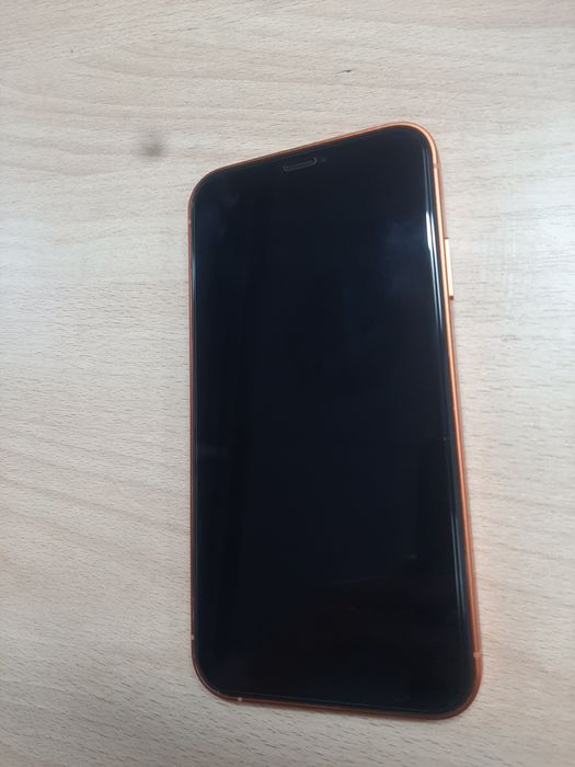 Iphone 11 .iPhone 17 pro. 128gb