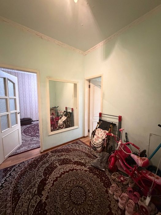 Продаётся квартира Чиланзар 6 квартал 2/4/4