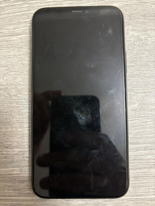 Продам Iphone 11 pro