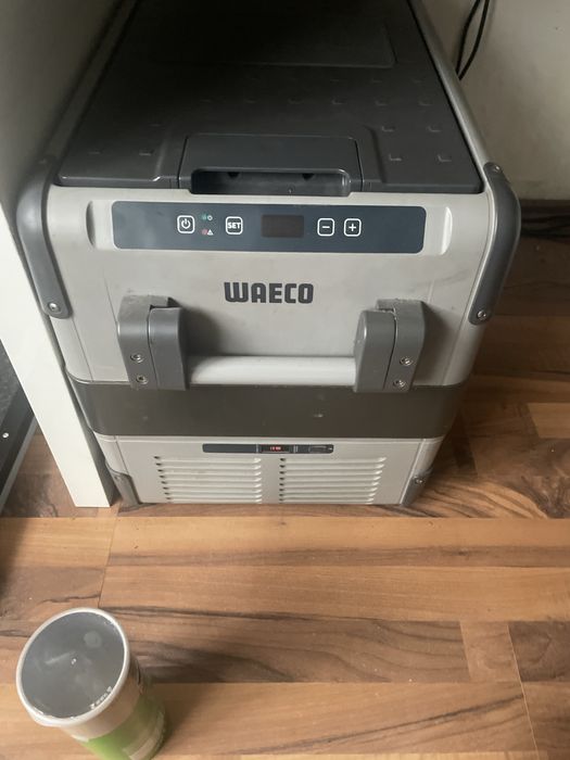 Храдилник Waeco cfx 40 хладилник фризер