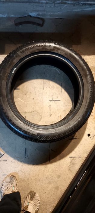 Шины 235 55 R20 Continental