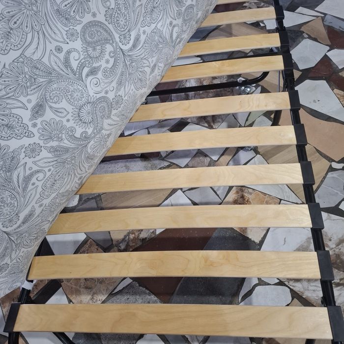 Продам раскладушку с матрацом