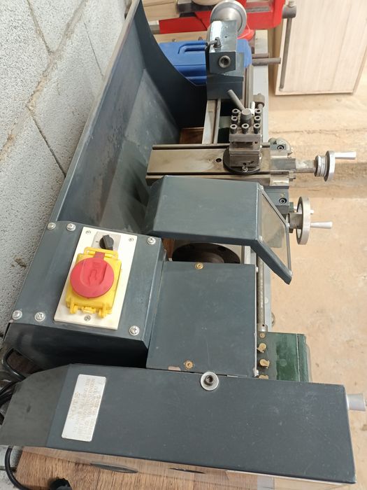 Токарный станок продам