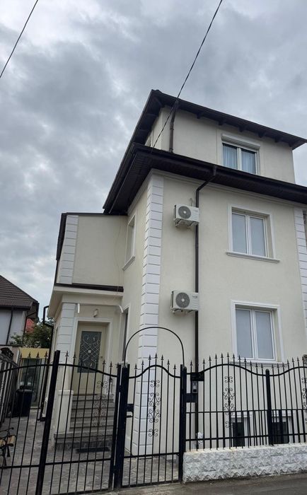Birou premium de închiriat–Piața Alba Iulia| Mobilat | Baie proprie