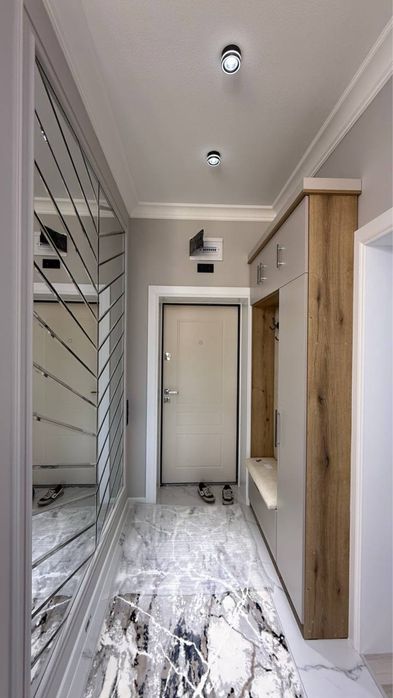 Продается 3 ком. Квартира студийная площадью 60 кв.м. По ул. Рудаки