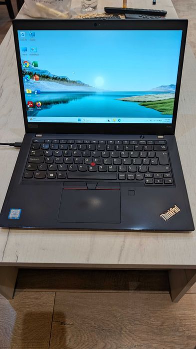 Лаптоп Lenovo ThinkPad x390 / i5-8265U / 8 GB RAM / 256 NVMe / FHD