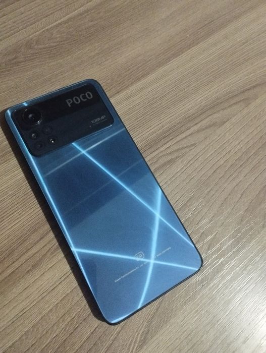 Продам телефон поко х 4 про
