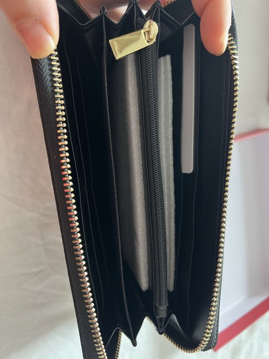 чисто нов дамски портфейл Фурла