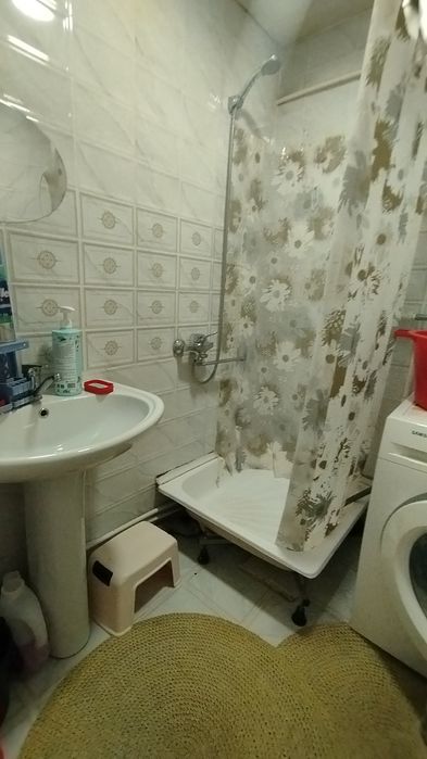 Продаётся 2х комнатная квартира. Чиланзар 18. Фархадский.Ориентир Парл