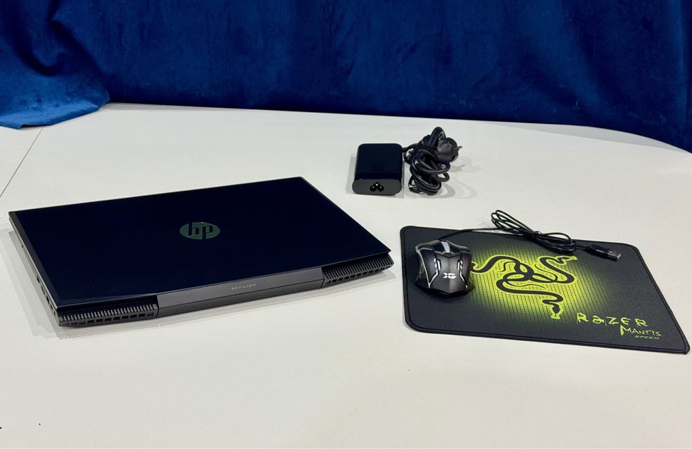 Мощный Игровой HP / Core i5 / SSD+HDD/ Ноутбук в Идеале