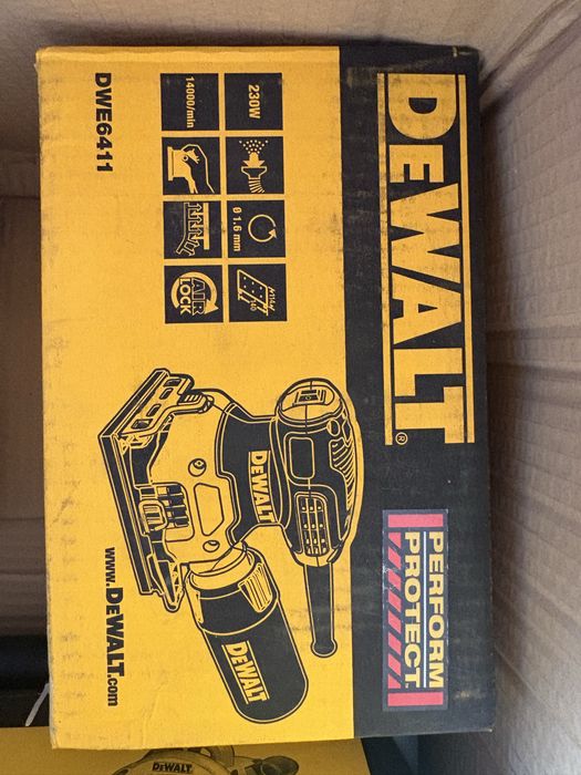 електрически виброшлайф DeWalt DWE6411.