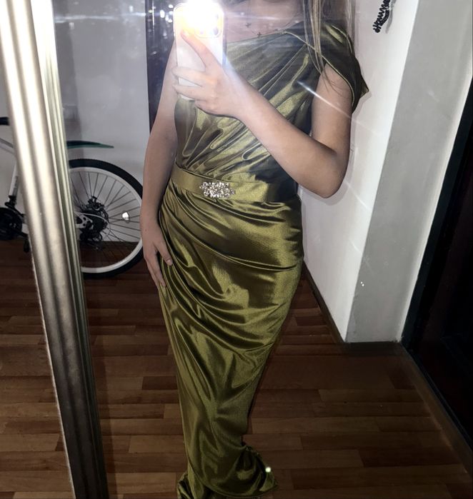 Платье