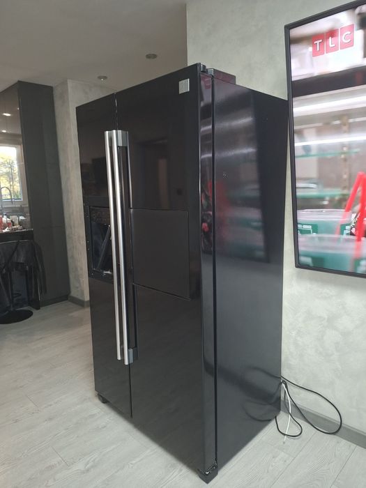 Хладилник  с две врати