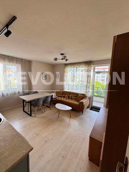 Дава се под наем Тристаен апартамент в Пловдив, Южен - 75 кв.м за 450 € - Снимка #2